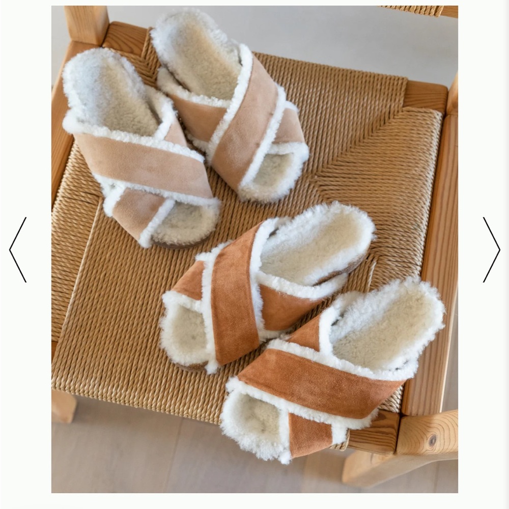 Brand new with tags Jenni Kayne Shearling-Lined Crossover Sandal